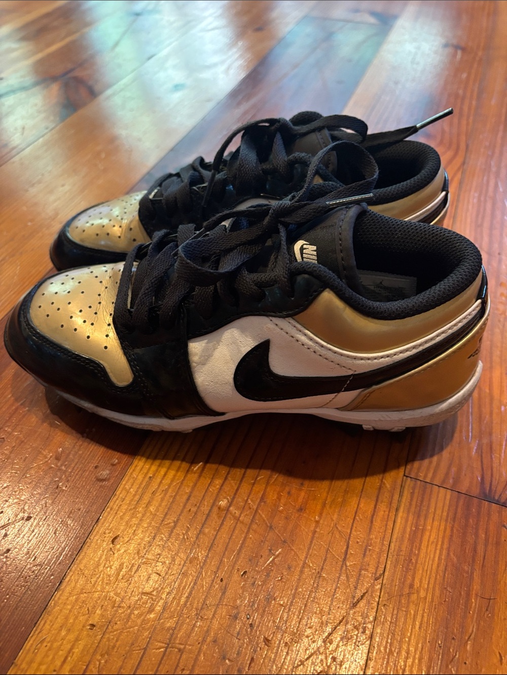 Nike Jordan 1 Low Cleat Youth 4.5